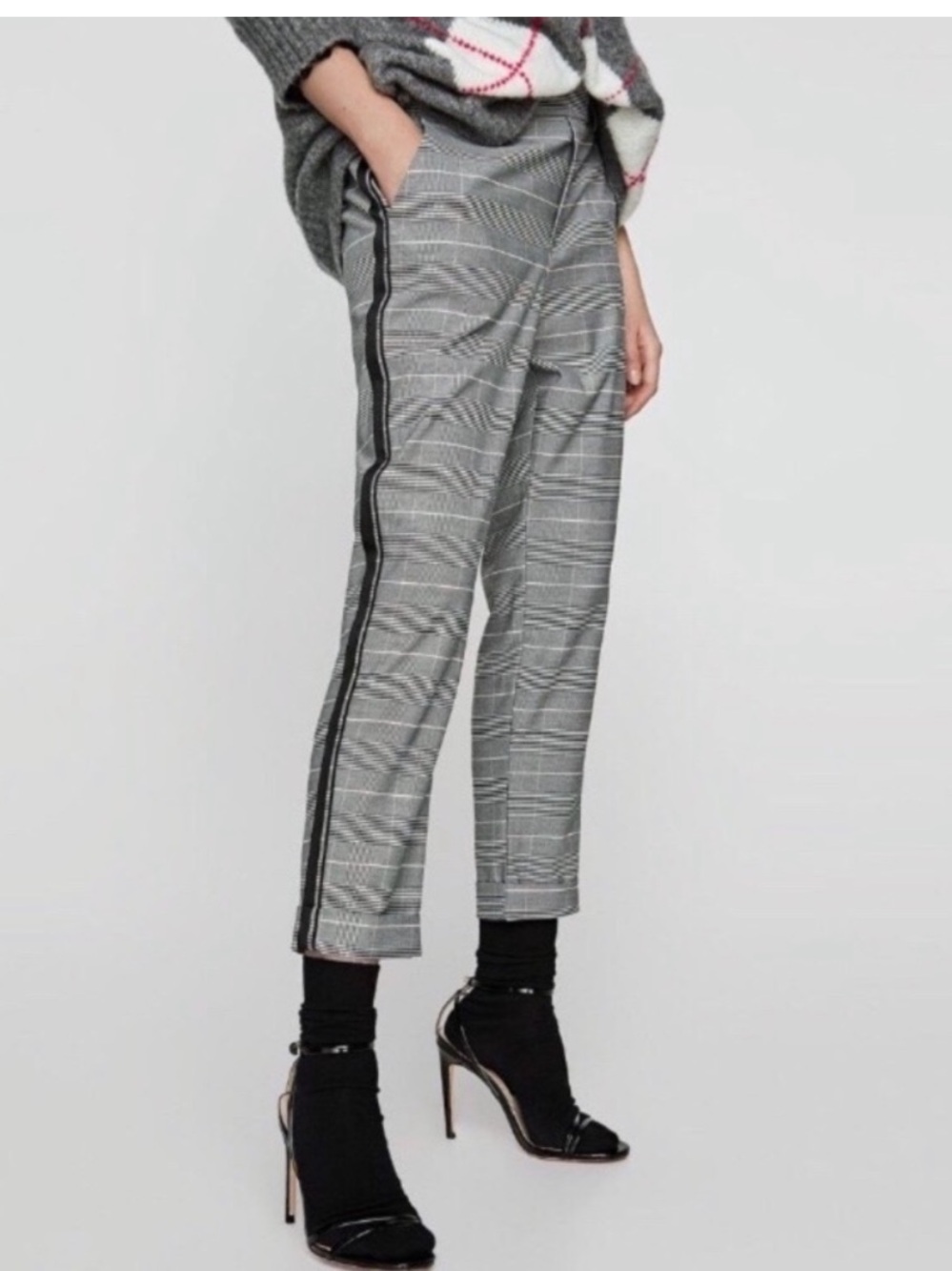 Zara plaid side stripe trouser tapered pants M
